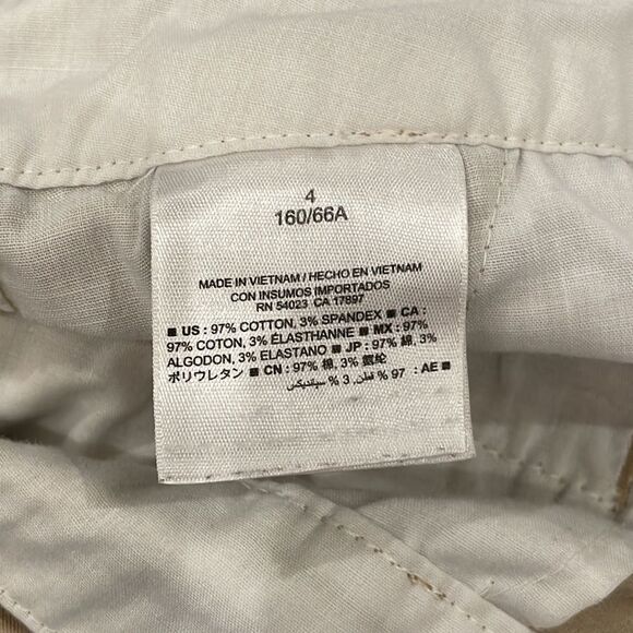 OLD Navy 5” Inseam Khaki Chino Shorts - Picture 4 of 5